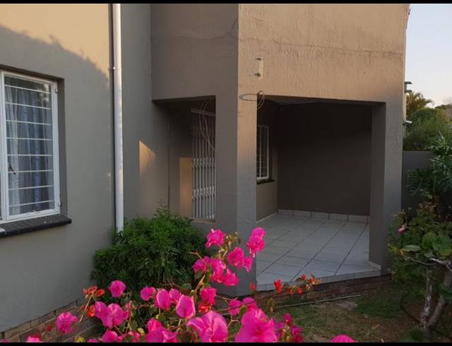 2 BEDROOM PROPERTY TO RENT IN SUNDOWNER